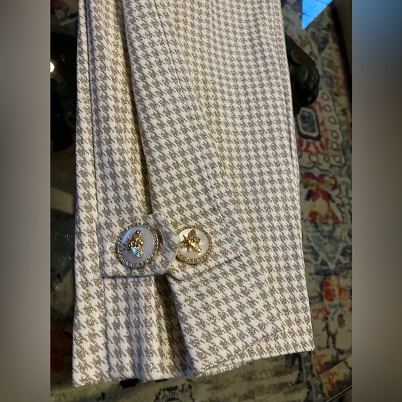 UP TUMMY CONTROL ANKLE BUTTON EMBELLISHED PANTS SZ 10 - Picture 6 of 7